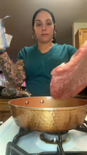 Watch me cook 👩‍🍳 my great Grandmas secret 🤫 Ghetto recipe for my 6 kiddos 👧 realistic cooking with a mother of seven 7️⃣ ❤️ #foodie #dinnerideas #fblifestyle #contentcreator #cookwithme | Brittany Baez