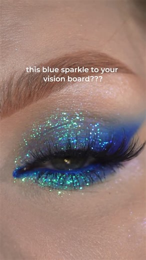 Question Beauty on Instagram: "💎Blue💎 eyeshadow has totally made come back and we couldn't be more excited! Pair our pigment turquoise oasis with any look for a blue moment. Don't hold back, experiment! ⁠ ⁠ #questionbeauty #mascara #colourmascara #rainbowlashes #festival #lashes #glittermascara #blueeyes #blueaesthetic"
