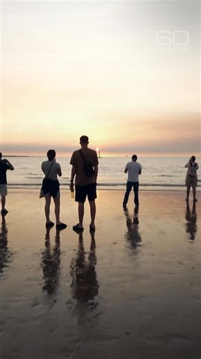 60 Minutes on Instagram: "“Now this size crocodile, he wouldn’t kill you by biting, unless he bit you in a certain place. But he would drown you quite easily,” explains Tom Nichols, a wildlife ranger in Darwin, Australia. Nichols says crocodiles kill by doing a death roll: biting their prey, dragging it underwater, and spinning violently. That’s how Nichols lost half his left hand. Saltwater crocodiles are the largest reptiles on the planet – much bigger than alligators. According to some scient