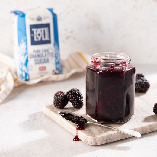 Easy Blackberry Jam Recipe | Tate and Lyle Sugars