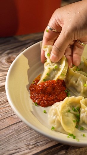 67K views · 6.4K reactions | Juicy Chicken Momo This is the secret recipe of how you can make the juicy chicken momo at your home. Save the reel ! Ingredients 250gm Chicken Keema 1tsp Black Pepper Powder 1/2 tsp Msg ( Ajino Moto) 1tsp Salt 100gm Chopped Onion 1cup Chopped Spring Onion 6Tbsp Nutral oil #momo #recipe #momolover #chickenmomo #homemade #restaurantstyle # | The Harmony Pot | Facebook