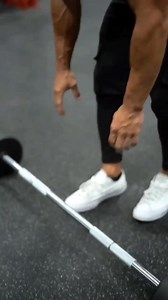 ❌ Don’t Do This Mistake For Your Shoulders ❌ 🚨Upright Row Mistakes Follow my IG: @christian.fleenor | DM “I'm In”to BURN OFF 15-30lbs lbs in 90 days | Christian Fleenor