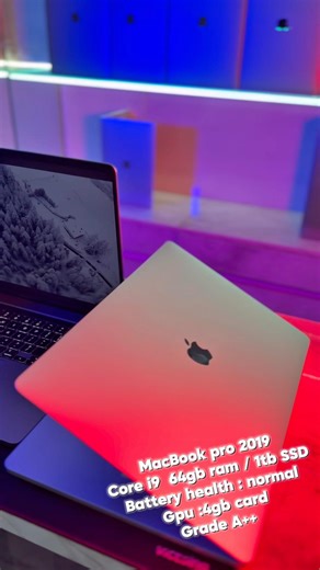 Macbook pro 2019 core i9/64gb ram /1tb ssd