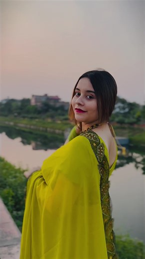 Mousumi Rohman (@moushumi_rahman_)’s videos with Maya Kare Bole - Tanzil Misbah