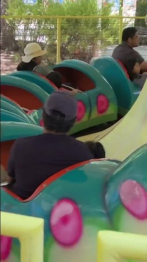 Apple and Worm ride at Gilroy Gardens