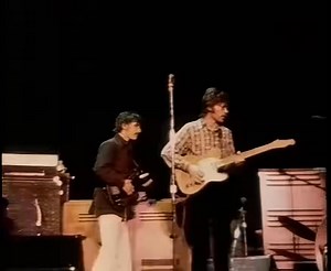The Band "The Weight" Live at Syria Mosque, Pittsburgh, Pennsylvania, US 11/1/1970！ ---- R.I.P. Garth "Honey Boy" Hudson. | Rock'n'Roll Relaxin