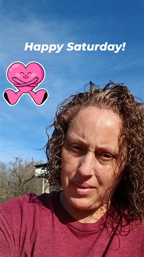 I thought the color would give me a boost so I can limp into 2026. I keep saying I will run/ walk a 5k this next year. I realize as well I set the bar high for myself. I always say shoot for the Moon, if you land among the Stars that'd be a great place to be ❤️ #sunshine #sunsets #knowyourself #December2025 #OrdinaryToExtraordinary | Stephanie Sexton