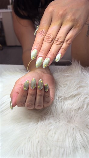 Come to see us at RT Nails And Spa 😘😘 Phone: (520) 290-4572 7143 E Tanque Verde Rd, Tucson, AZ 85715 #rtnailsspa #rtnailsspa85715 #nail #salon #spa