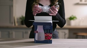 Yankee Candle Ultrasonic Aroma Diffuser Kit | Black Cherry Aroma Diffuser Oil | LED Colour Changi...