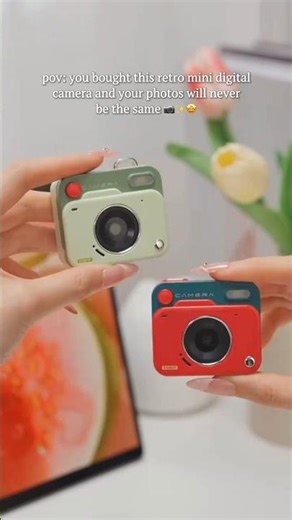 A cute pocket-size camera for everyday moments—lightweight, rechargeable, and fun to take anywhere 🌟