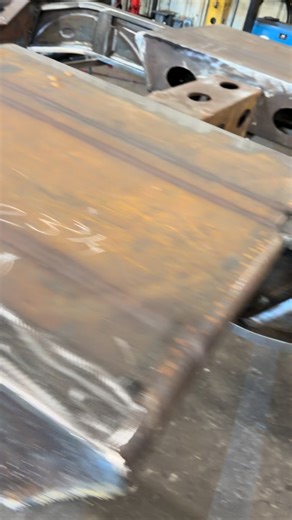 In process #rackleybiltcustomtrailers #rackleybilt #custom #trailer #trucking #heavyhaul #americanmade #fabrication #manufacturing #westcoast #lowbed # | Rackley Bilt Custom Trailers