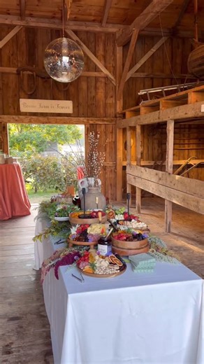 GRAZING on Instagram: "The perfect setting for a grazing table ✨ This tablescape came together with so many fresh, locally sourced ingredients - bright produce from nearby farms, paired with artisanal cheeses and hand-selected cured meats. Every detail was chosen with intention, creating layers of flavor and texture for guests to explore and enjoy. The flowers brought the whole table to life, tying everything together in a way that felt both abundant and elegant. GrazingCapeCod.com"