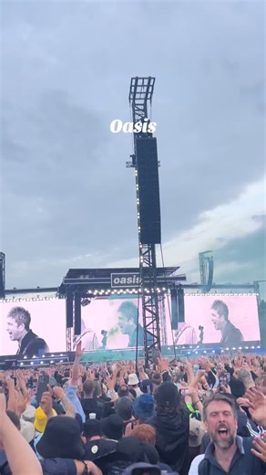 2025 Concerts Wrapped: A Year of Unforgettable Moments