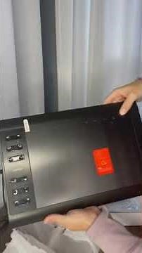 XOPPOX Graphics Drawing Tablet 10 x 6 Inch Large Active Area with 8192 Levels Battery-Free Pen