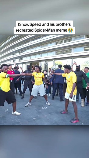 IShowSpeed and Brothers Recreate Spider-Man Meme