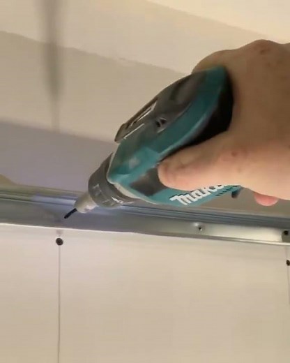 [Quick Demo] Makita DFS452Z, 1/4" 18V Brushless Drywall Screwdriver Gun