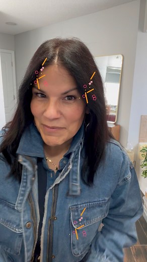 Celebrating another trip around the sun in style! Yesterday I turned 51, and today I’m sharing my take on a monochrome denim look. I love how navy and denim blend together — different tones, same chic vibe. Plus, these boots and bag from Old Navy prove that affordable can still look fabulous. #OOTD #DenimStyle #MonochromeLook #FashionOver50 #StyleAfter50 #DenimOnDenim #NavyStyle #AffordableFashion #OldNavyStyle #CasualChic #EverydayStyle #FashionInspo #AgelessStyle #StyleConfidence #Over50Style 