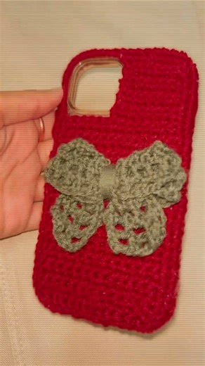 🧶crochet aesthetic phone case 🌺🌸#crocheting#yarnspiration#yarnlove#youtubeshorts#shortsfeed