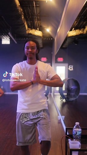 Ray Ray Dancing to Mrs. Right with ATL Dancers | Mindless Behavior