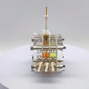 Electrochemical CO2 Reduction Flow Cell | Gas Diffusion Electrode (GDE) System | PTFE/PMMA 10-20mm Chambers & Serpentine Channels (PMMA-S 10X10X10mm)