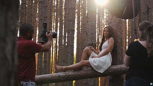 How to Take Beautiful Senior Portraits | Fstoppers