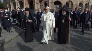 1.9K views · 283 reactions | Pope Francis, other religious and political leaders meet in front of Rome's Colosseum to plea and pray for peace. | Catholic News Service | Facebook