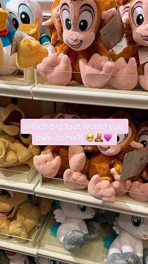 Disney Big Feet Plush Collection Unboxing