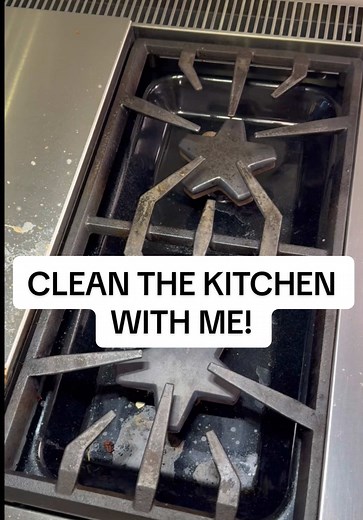 A clean kitchen isn’t about working harder. It’s about cleaning in the right order. This is how I reset my kitchen as a pro so it stays cleaner longer, not just clean for the moment.
