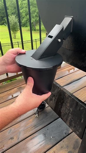 Mess-Free Grill Grease Bucket Attachment Review