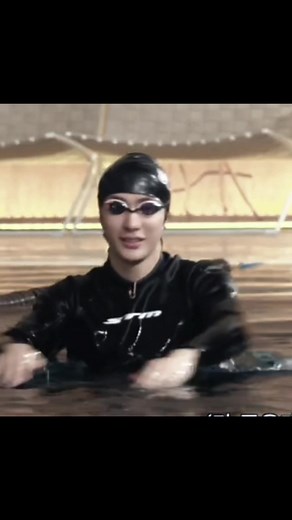 Anton's Amazing Physique as a Professional Swimmer | Rise and Realize