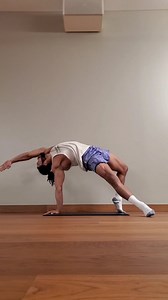 14K views · 458 reactions | Getting that functional training in after work  Wanna improve your Mobility, Strength, Balance, & Flexibility? Wanna also learn some cool stuff along the way? Check out my program FUNCTION linked in bio  . . . #mobility #mobilitytraining #exercise #strengthtraining #functionalfitness #trainingprogram #f808z | F808Z | Facebook