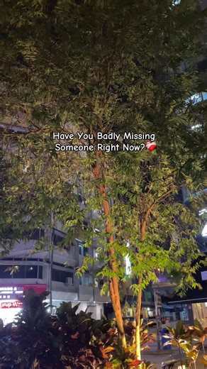 Emotional Tamil Love Status for Longing Hearts