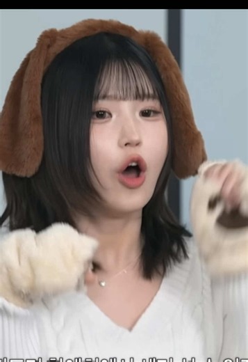 송하영 소개 및 활동 정보 — 박지원·백지헌·fromis_9 관련