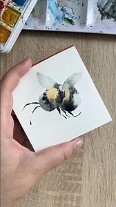 Easy Watercolor Bumblebee Tutorial #watercolorpaintingforbeginners #watercolorpaintingtutorial #art