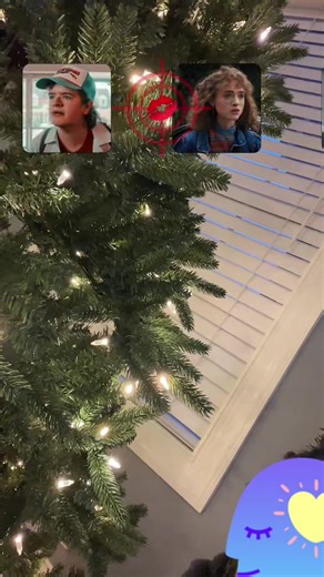 js tryna get the frame but you should like, share nd repost and stuff so it can get to 2,000 views so i can get it #strangerthings5 #StrangerThings5