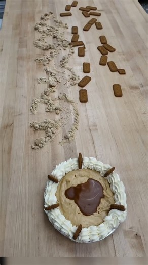 Pied Piper Bakery on Instagram: "Meet our Cookie Butter Pie 🥧 😋 Smooth cookie butter filling in a graham cracker crust. Cookie butter has the texture of peanut butter but is made from spiced cookies, giving it a warm, cinnamon-gingerbread flavor. Topped with melted cookie butter and real whipped cream. #cookiebutter #peanutbutter #dessert #pietime #fallvibes #pie #mesaaz #gilbertaz #eatpie"