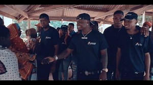 Nitangulize Shukrani nyingi Sanaaa Kwenu @resolutioninsurancetz Kwani mnachokifanya sio kulinda pekeake mali za wananchi ila pia munawajali na kuwafanya wajione wenye thamani kubwa...!!! Mungu awabariki kila kukichaaaa.........!!!!! 🙏🙏 Nduguzanguni tulipokuwa katika Harmonight pale mjini Songea @resolutioninsurancetz Waniliambia tuifanye #Harmonight kuwa tamasha la kila mtu Wenye furaha ila hata wale wanyonge tuwafikie kwa njia ya kuwafariji...!!! Kwa walichonacho tukafanikiwa Kununua Shuka (1