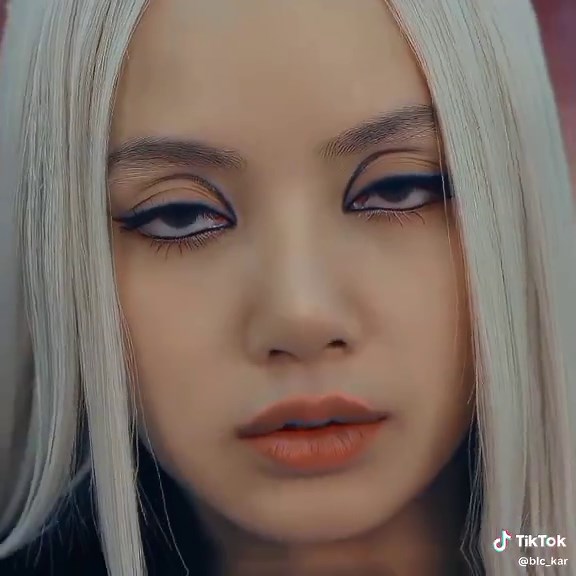 Amazing Lisa Blackpink Edit You Can't Miss