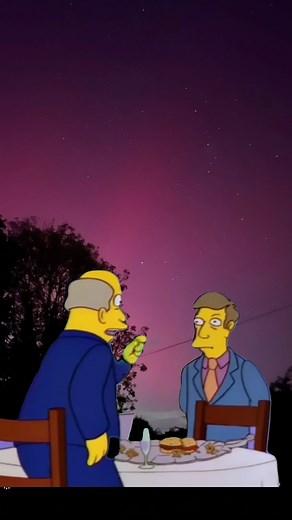 Everyone in the UK looking at the northern lights yesterday... | Royal Museums Greenwich