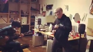 Its true, I’m a pretty fantastic interpretive dancer to jazz guitar. I will always aggressively reserve the right to be stupid. @daron_harley_murphy @lemjayig @lauradawnartnotwar | Moby