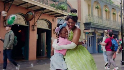 Disneyland TV Spot, 'All Kinds of Happy: Kids Ticket Offer'