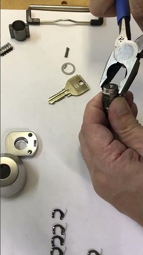 美和ロックのロータリーディスクシリンダー、U5の組替え実演！【鍵屋】【職人技】 #鍵 #鍵屋 #locksmith