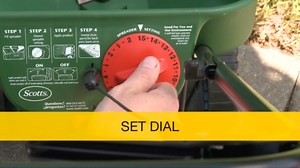 Scotts Turf Builder Weed and Feed5, Weed Killer Plus Lawn Fertilizer, Controls Dandelion and Clover, 4,000 sq. ft., 11.32 lbs.