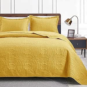 Love's Cabin Quilts & Bedspreads for Queen Bed - Yellow, Soft, Microfiber, Modern Style Coin Pattern - 3 Piece Set (1 Quilt, 2 Pillow Shams)