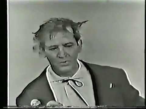 Professor Irwin Corey with Mike Douglas (3/3/67)