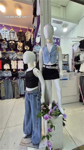 ✨MODA URBAN INFANTIL ✨ on Instagram: "Nuevos ingresos!! Polleras y tops de jeans para vestir bien a tus princesas estás fiestas ✨ Del talle 6 al 16 Catálogo: 1134274094 #avellaneda #aesthetic #pinterest #niños #egirl #jeans #y2k"