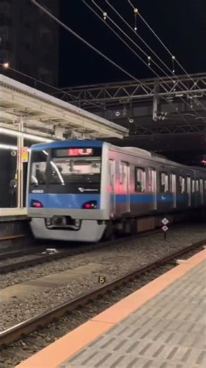 小田急4000形と広電1000形 #train #しなの鉄道 #かもつれっしゃ #peppapig #colonelkkjϟ #automobile #テンプレート #鉄道 #迷列車で行こう