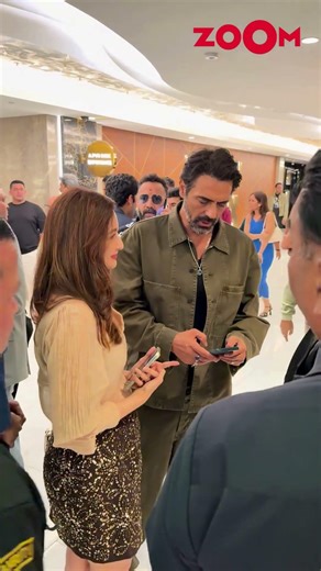 Arjun Rampal CHATS with Saumya Tandon after Dhurandhar: The Revenge screening #shorts #dhurandhar2