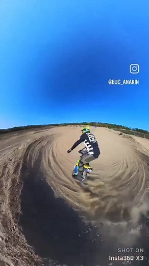 I believe Euc Racing on Pitbike tracks is the future! When this is successfully done correctly. The world will accept us as an offroad sport! Back by popular demand #motocross #ridecake #ebike #bbr #pitbike #moto #twosmoke #pitbikeeuc #mx #chargeandgo #begodemaster #euc #mxlife #euclife #mxlove #wheelie #offroad #dustyclassic #sanddrifting #electricbike #surron #segway #enduro #offroading #pitbikes #pitbikelife #pitbikeracing #pitbikemotard #chargeandgo #chargeandride #softsand | Michael Grillo