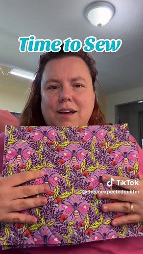 Pajamas on, no alarm set for the morning, means it’s TIME TO SEW! First item to sew is a Janet Mae purse by Knot and Thread Designs. This will be a shop sample for The Quilter’s Crossing for my upcoming class in July. @knotandthread #knotandthreaddesigns #janetmae #janetmaepurse #purse #custombag #bagmaking #bagmaker #bagineer #sew #sewing #sewtok #quilted #quiltedbag #timetosew #quilty #bagmakingclass #thequilterscrossing #americanforkutah #bagmakingworkshop